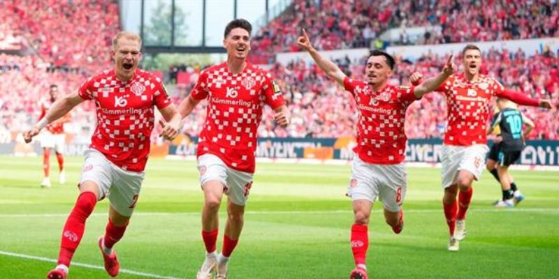 Soi kèo Mainz vs Samsunspor qua lịch sử đối đầu